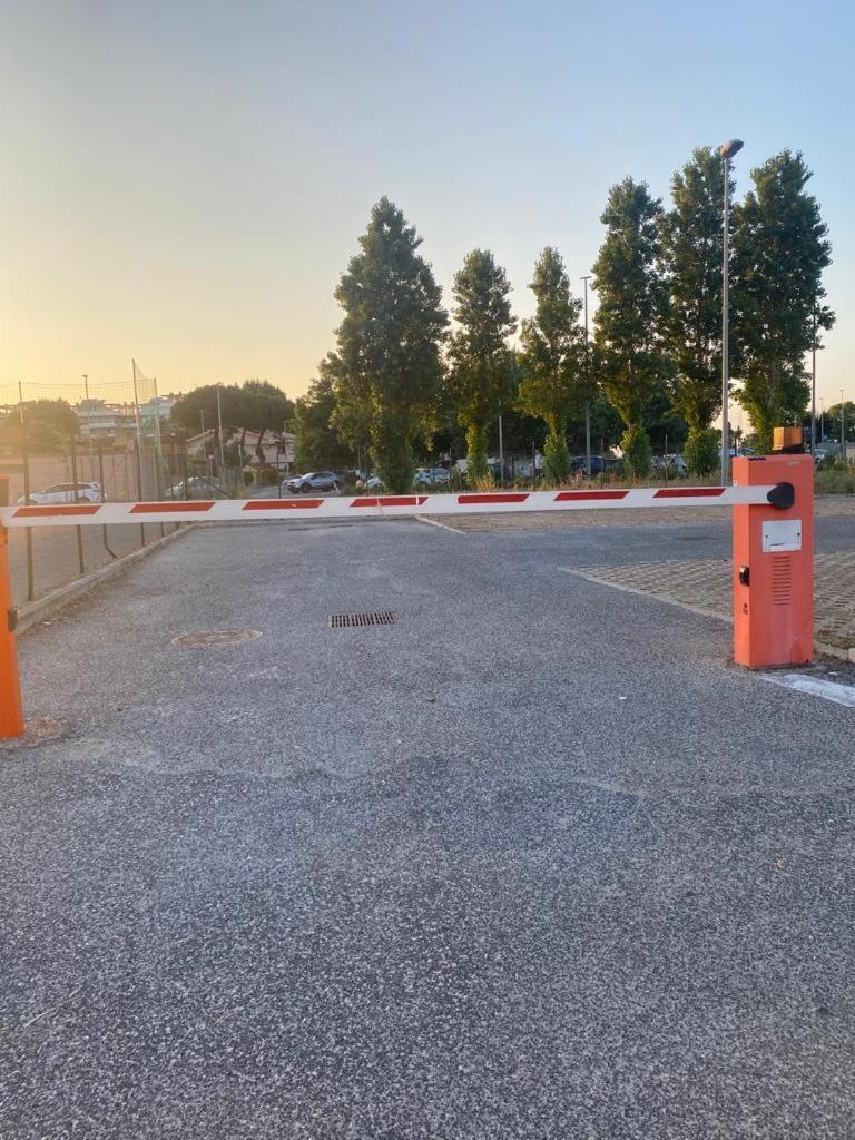 Sleep And Leave- Airport Fiumicino - Apartment מראה חיצוני תמונה
